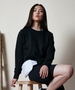 Womenï¿½s terry cropped crew