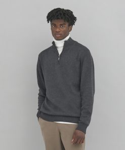 Wakhan ï¿½ regen zip knit sweater