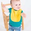 Plain and contrast bib