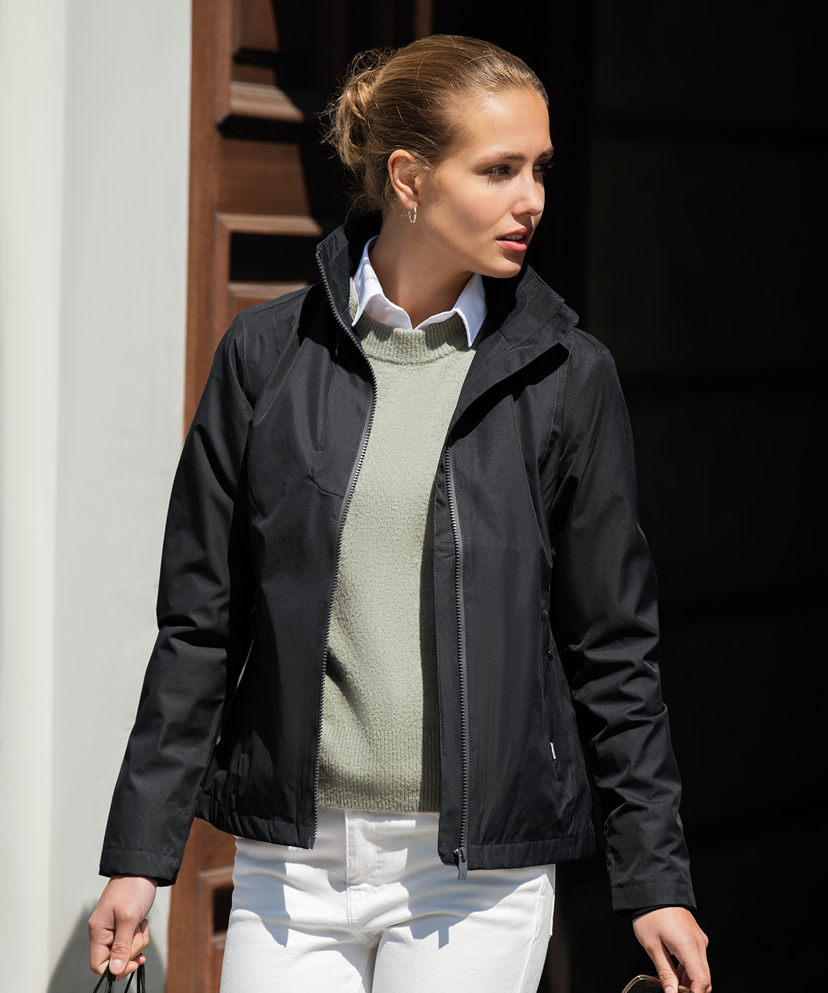 Womenï¿½s Davenport ï¿½ timeless elegant jacket
