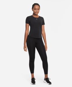 Womenï¿½s Nike One Luxe Dri-FIT short sleeve standard fit top