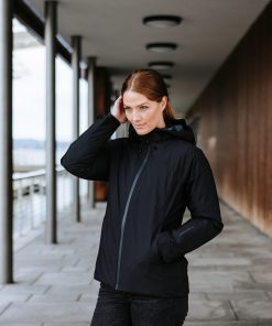 Womenï¿½s Nostromo thermal shell