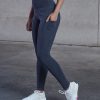 Core pocket legging