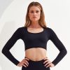 Womenï¿½s TriDriï¿½ ribbed seamless 3D Fit crop top