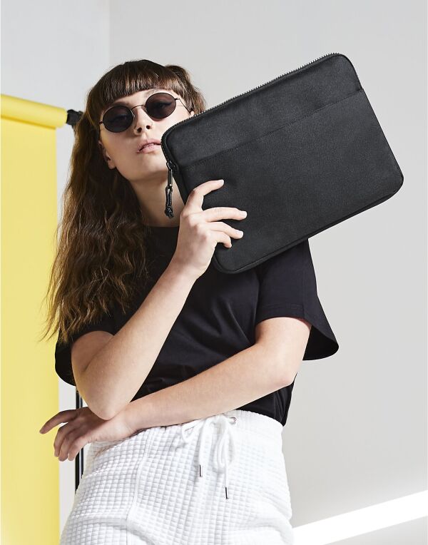 Essential 13 Laptop Case