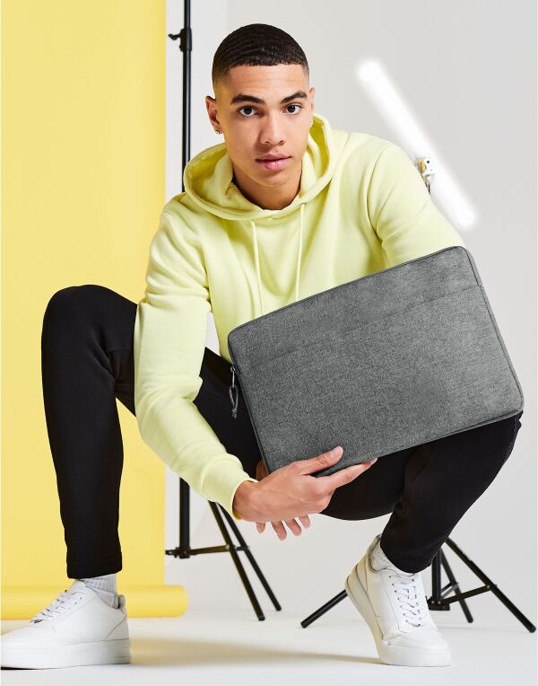 Essential 15 Laptop Case